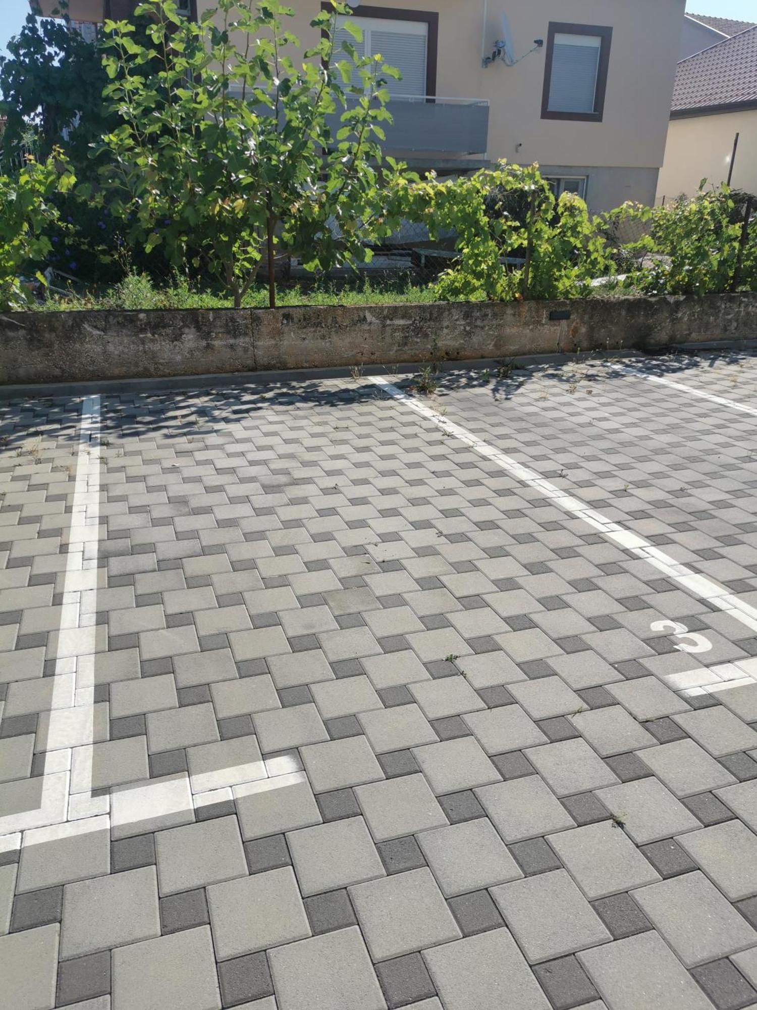 Korina Apartment - Free Private Parking 扎达尔 外观 照片